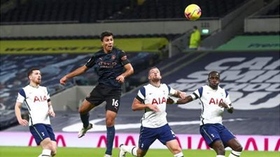 توتنهام يفوز على مانشستر سيتي 0/2 ويتصدر الدوري الإنجليزي