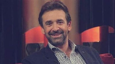 تعرف على مشروع زوجة كريم عبد العزيز: 