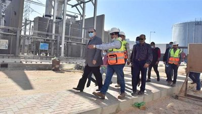 انطلاق شعلة  الوحدة الثالثة لتوليد الكهرباء بالوليدية في أسيوط