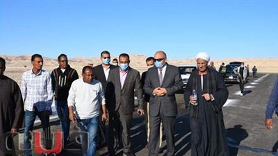 محافظ قنا: الانتهاء من رصف طريق السكة الحجازية | صور