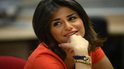 منة فضالي تتألق باللون الأخضر في أحدث جلسة تصوير