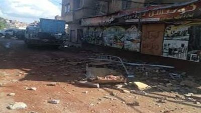 انهيار أجزاء من عقار  بمحرم بك في الإسكندرية