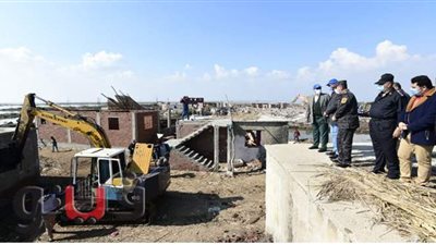 تنفيذ 73 تعديا على  بحيرة المنزلة في الدقهلية.. صور