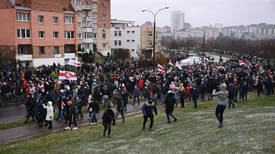 جماعة حقوقية: توقيف أكثر من 100 متظاهر في احتجاجات بيلاروسيا