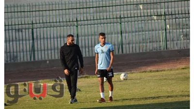 غزل المحلة يجهز الندري بعد إصابته في مباراة دجلة الودية | صور