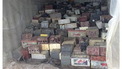 مزاد قطع غيار ومحركات سيارات ودراجات نارية في الأول من ديسمبر