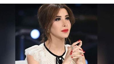 نانسي عجرم في عيد الاستقلال: الكَون بدون لُبنَانُ يَبقَى عَدَماً أَو مُستَحِيلاَ