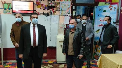 في جولة مسائية.. محافظ البحيرة يتفقد لجان رشيد وإدكو والمحمودية