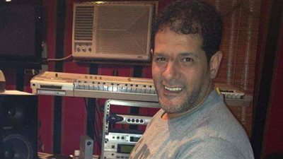 وفاة الموزع الموسيقي طارق عاكف.. ونجوم العرب ينعونه بكلمات مؤثرة