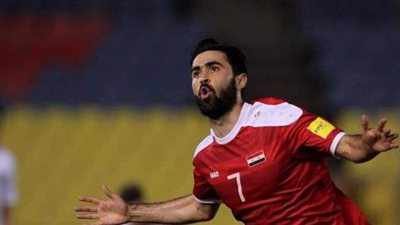 بيشتم اللاعبين بأمهاتهم.. عمر خربين يعلن اعتزاله اللعب الدولي بسبب معلول