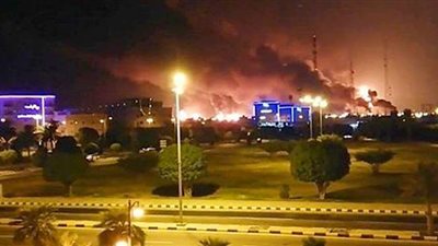 الحوثيون يعلنون استهداف شركة أرامكو السعودية بصاروخ مجنح جديد