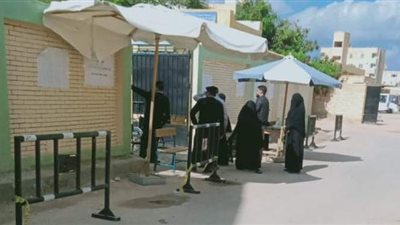 إقبال متوسط علي لجان إعادة انتخابات النواب بمطروح | صور