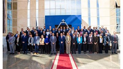 تفاصيل زيارة الـنائـب الـعام  الـدفـعة الـثالـثة مـن الـبرنـامـج  الرئاسي لتأهيل التنفيذيين للقيادة