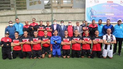 وزير الرياضة يشهد منافسات اليوم الثاني من دوري الوزارات