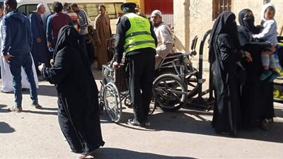 سيدات القرنة وإسنا يتصدرن المشهد الانتخابي بجولة الإعادة في الأقصرl صور