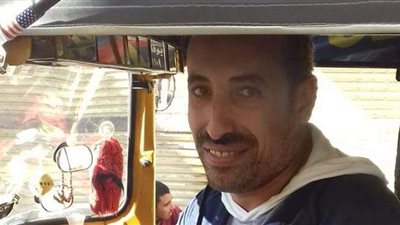 سائق التوك توك الأمين يرد ١٠٠ ألف جنيه لمدرسة في الدقهلية