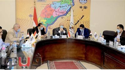 محافظ بني سويف من غرفة العمليات: التصويت منتظم بلجان إعادة النواب