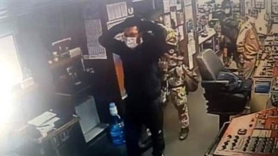 أول فيديو للقوات الألمانية خلال مداهمة سفينة تركية مشبوهة قبل وصولها لليبيا