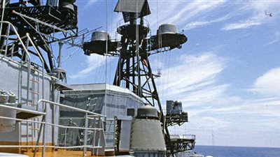 وزارة الدفاع الروسية: منعنا المدمرة الأمريكية 