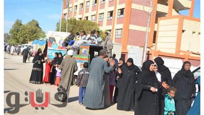 سيدات إسنا بالأقصر يتصدرن المشهد الانتخابي | صور