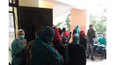 إقبال الناخبين فى جولة الإعادة من انتخابات مجلس النواب بالبدرشين