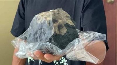 عمره  4.5 مليار سنة ونادر للغاية.. حجر نيزكى يمنح صانع توابيت 1.85 مليون دولار