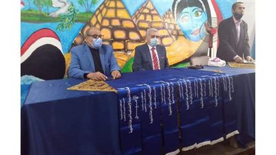 وكيل تعليم الإسماعيلية يشهد انتخابات المكتب التنفيذى لطلاب الثانوية