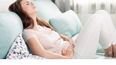 هل الإسهال من أعراض الحمل.. استشارى يجيب