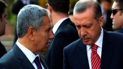 عبر تويتر.. مستشار بالرئاسة التركية يعلن استقالته من منصبه