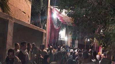 الطوابير تتصدر الساعات الأخيرة من انتخابات مجلس النواب بالمنيا | صور