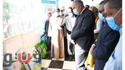محافظ قنا يتفقد مركز الخدمات الزراعية  المتكاملة بقرية المحروسةl صور