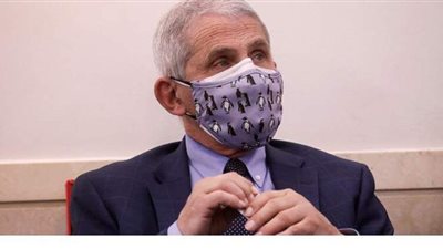 فاوتشي: الولايات المتحدة قد تسجل 300 ألف وفاة بكورونا