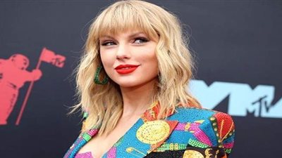 تايلور سويفت تحتفل بترشيحها لحصد 6 جوائز  
