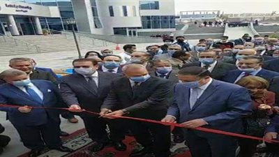 محافظ القليوبية يفتتح قاعة حسام العطار بفرع جامعة بنها بالعبور