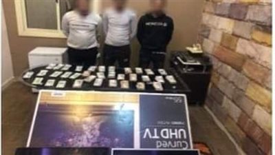 افتعلوا مشاجرة معها.. ضبط عصابة سرقت 160 ألف دولار من سيدة بالزيتون