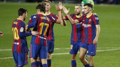 في غياب ميسي.. برشلونة يكتسح دينامو كييف 0/4 في دوري الأبطال