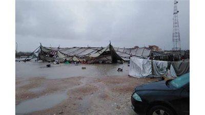 بسبب الطقس السيء.. إصابة 4 مواطنين في سقوط شادر أمام المركز النموذجي بالإسكندرية