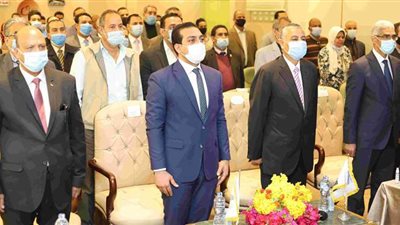 جامعة جنوب الوادى تنظم  ندوة تعريفية عن الوعى البيئي