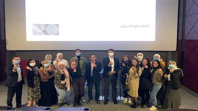 السفير الكوري بالقاهرة يحتقل  بـ 