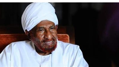 وفاة رئيس حزب الأمة السوداني الصادق المهدي متأثرًا بإصابته بكورونا