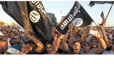 باحث: الإسلاميون اختبأوا خلف الديمقراطية لتفريخ تنظيمات إرهابية وأذرع عسكرية