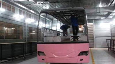 وزير قطاع الأعمال العام يستعرض خطة تطوير الشركة الهندسية للسيارات