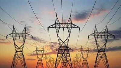 جنوب الدلتا للكهرباء تحذر 3 محافظات من أعمدة الإنارة