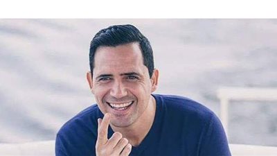 ظافر العابدين ينشر فيديو من احتفاله بعيد ميلاده