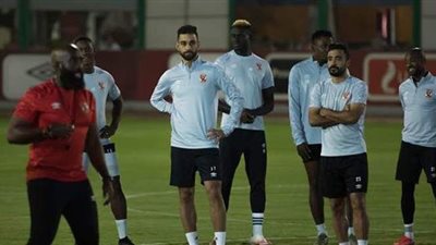 ماذا قدم الأهلي في وجود ثنائي الوسط المرشح لخوض نهائي القرن الإفريقي؟