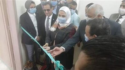 وزيرة التضامن تتفقد مكتب رعاية الطلاب بجامعه الوادى الجديد | صور
