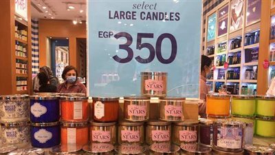 خصومات ٧٠٪  في  Black friday على منتجات البشرة والأكسسورات | صور