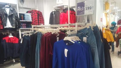 أسعار ملابس الفتيات في Black friday.. بنطلون ميكي ماوس بـ١٢٠٠ جنيها | صور
