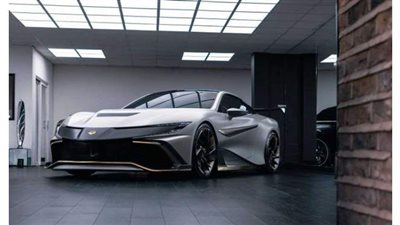 بريطانية تطلق سيارة بقوة 1062 حصانا وتسع لأربعة أشخاص