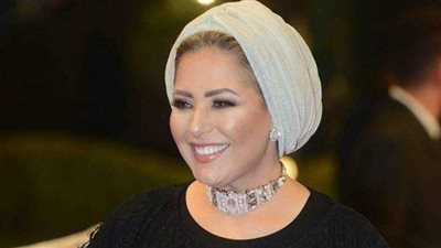 صابرين تهنئ الأهلي من 